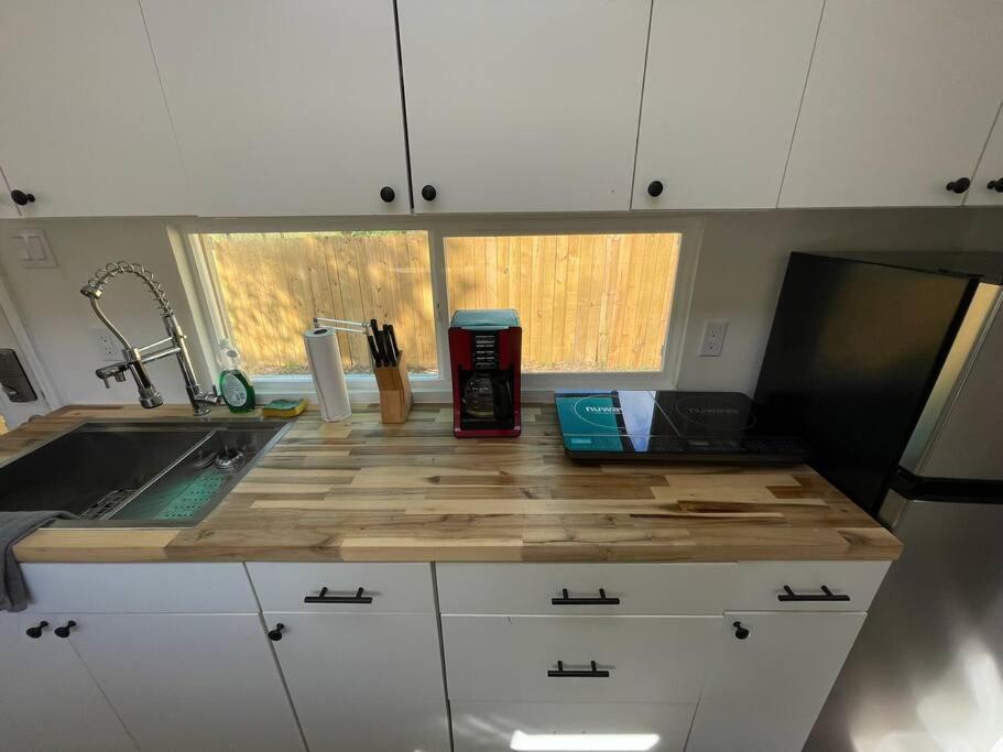 1Bed 1Bath Container Home Centrally Located Cypress Gardens Экстерьер фото